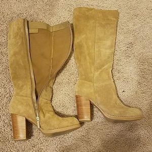Nine West size 8 tan boots